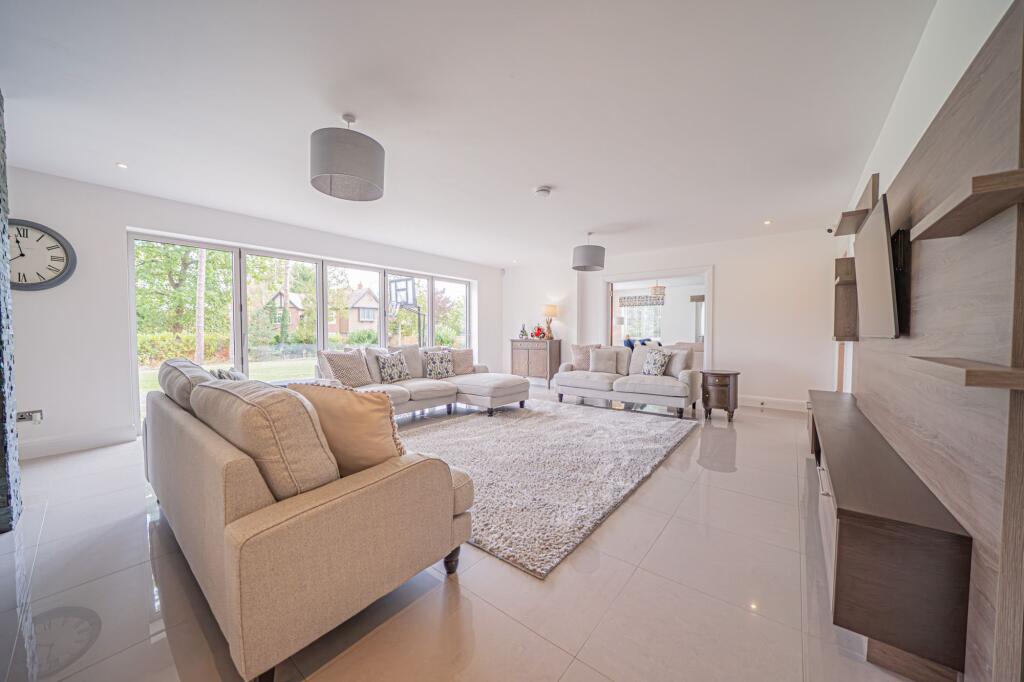 Additional image 3 of The Crescent, Hampton-In-Arden, B92