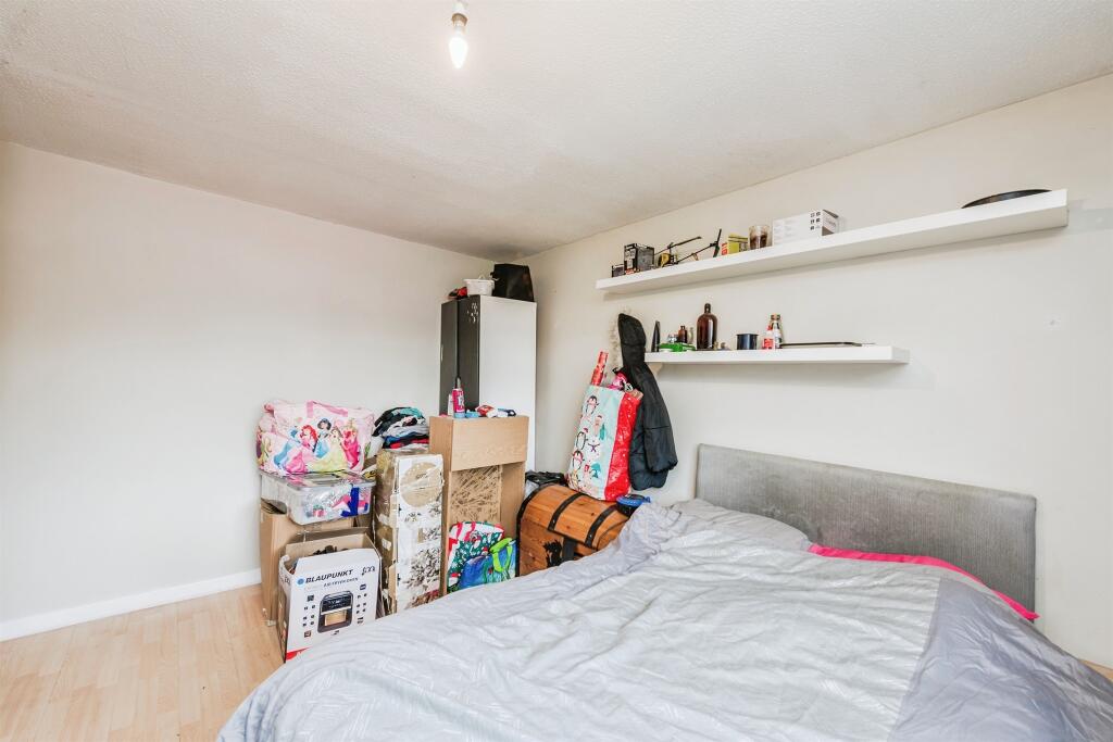 Additional image 9 of Trefoil, Tamworth