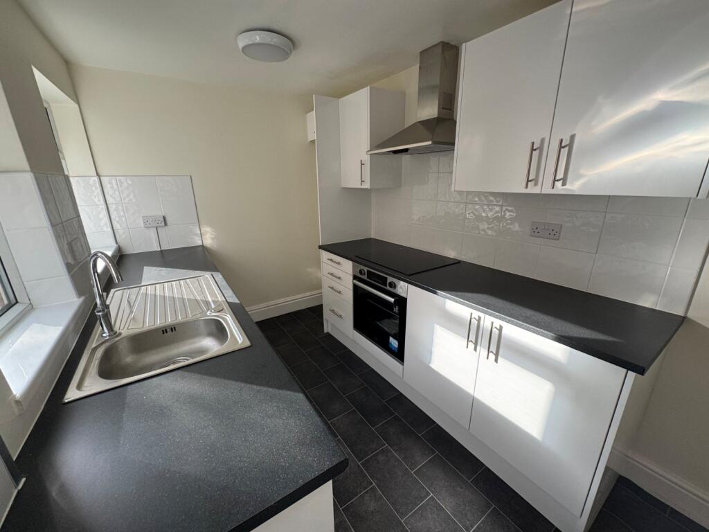 Additional image 2 of Grove Avenue, Solihull, West Midlands, B91