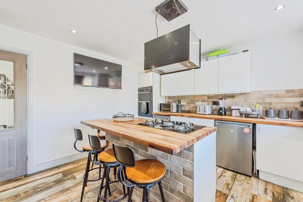 Additional image 5 of Sorbus, Tamworth