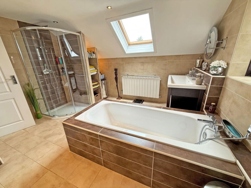 Additional image 32 of Peterbrook Road, Majors Green, Shirley, B90 1ED