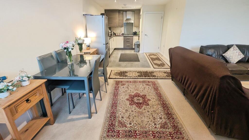 Additional image 5 of Rocksborough House, Warwick Rd, Solihull, B92 7GA