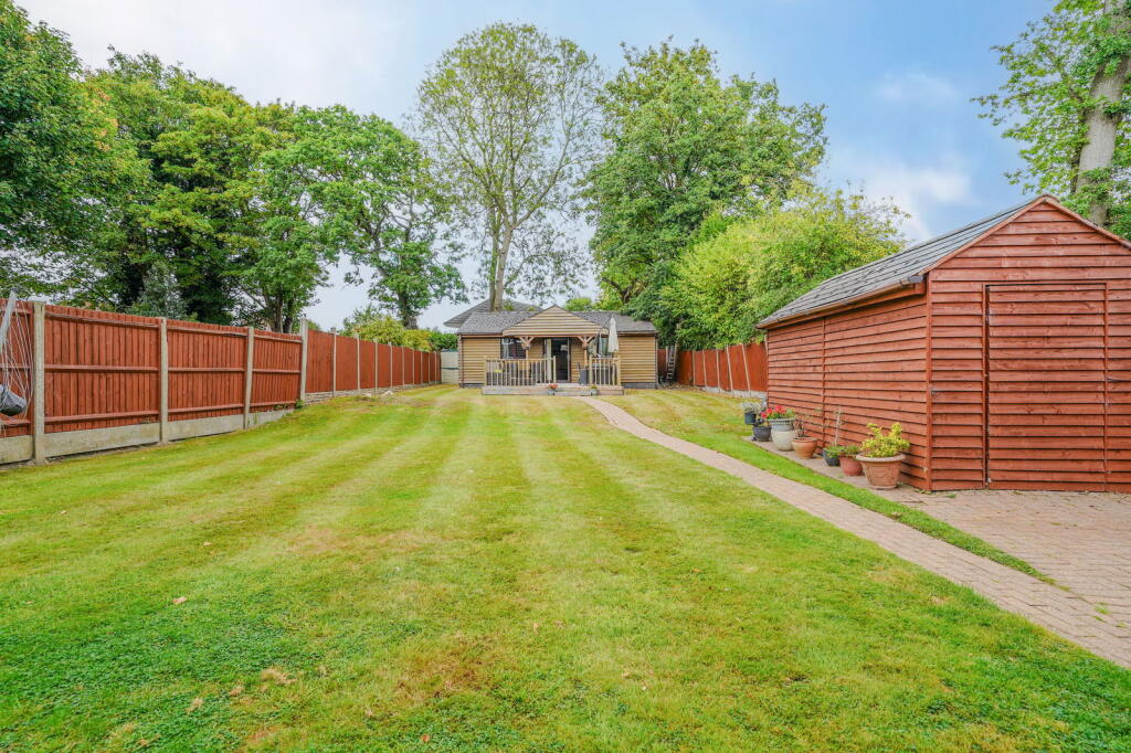 Additional image 34 of Portia Avenue, Shirley