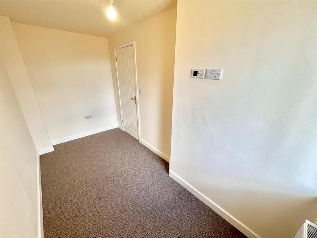 Additional image 7 of Watts Road, Studley