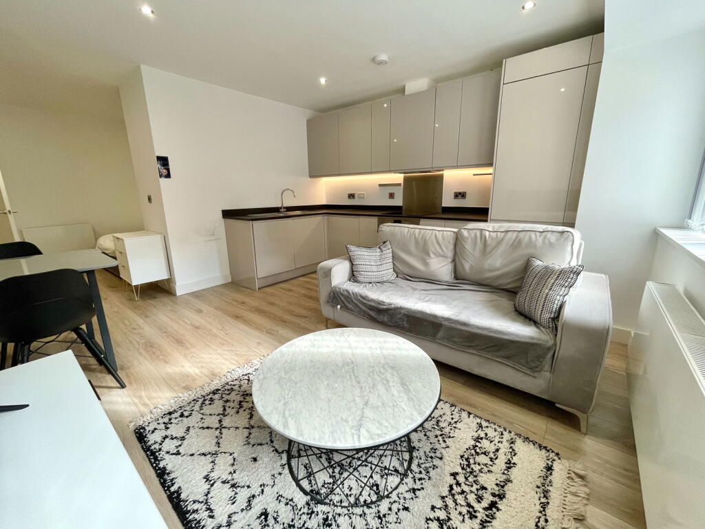 Additional image 5 of Broadoaks, Streetsbrook Road, Solihull