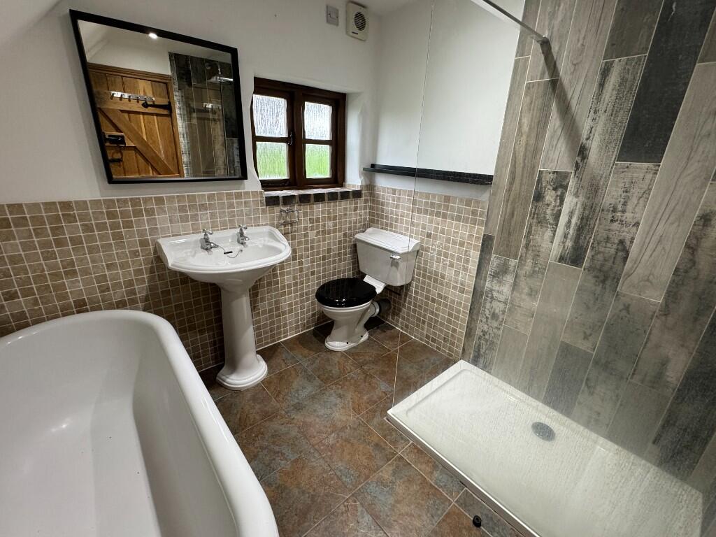 Additional image 9 of Bradnocks Marsh Lane, B92