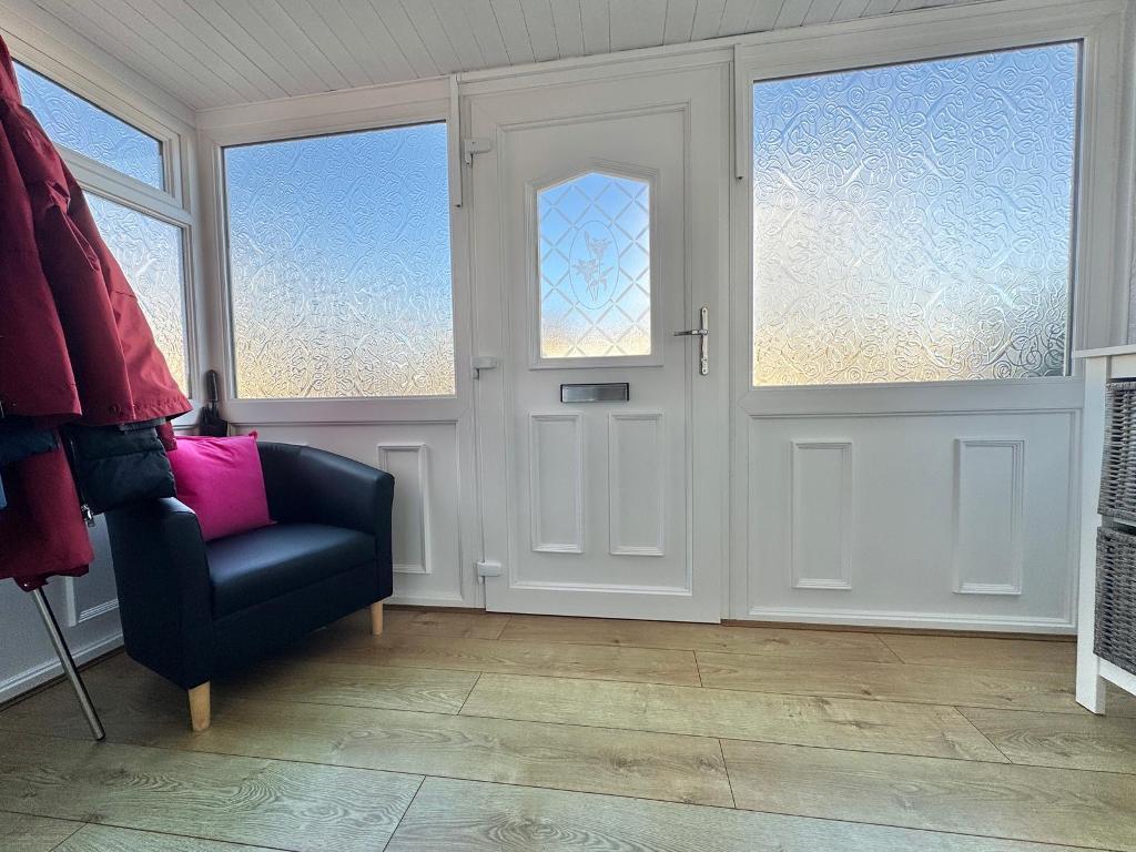 Additional image 2 of Smithmoor Crescent, West Bromwich, B71 3EZ