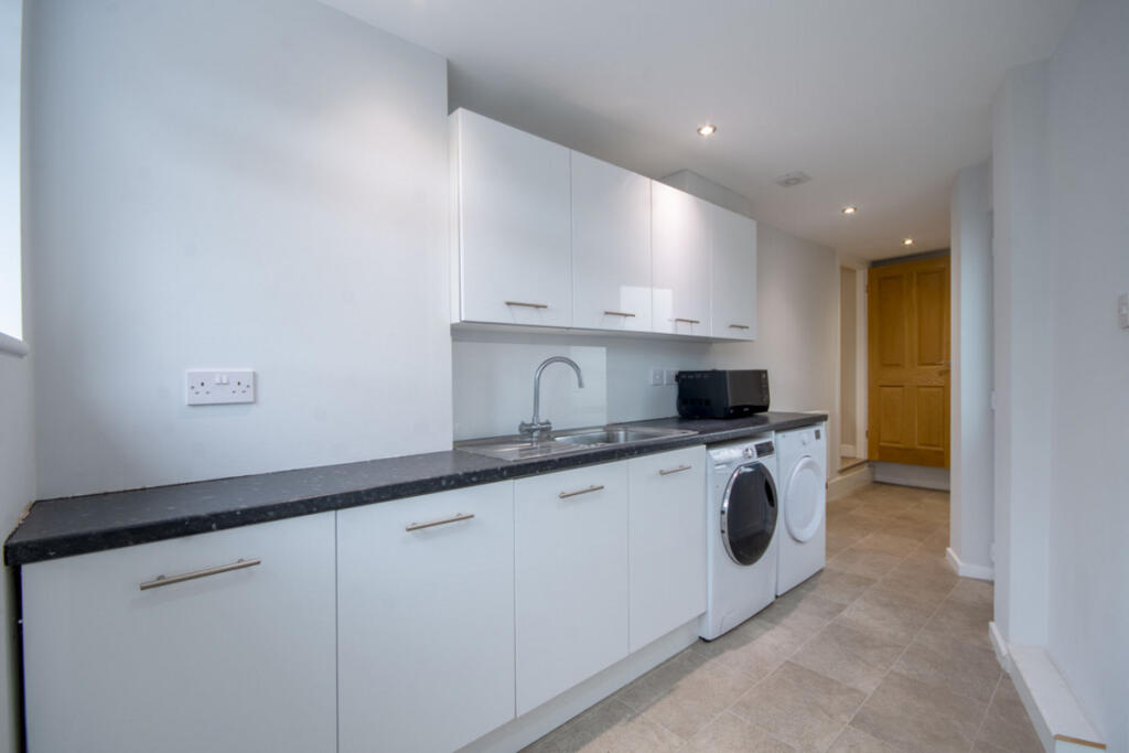 Additional image 9 of Carlton Close, Sutton Coldfield, B75 6BX