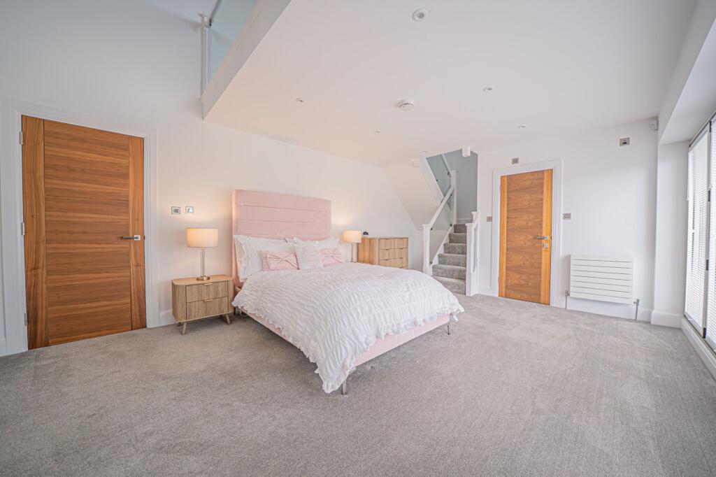 Additional image 41 of The Crescent, Hampton-In-Arden, B92