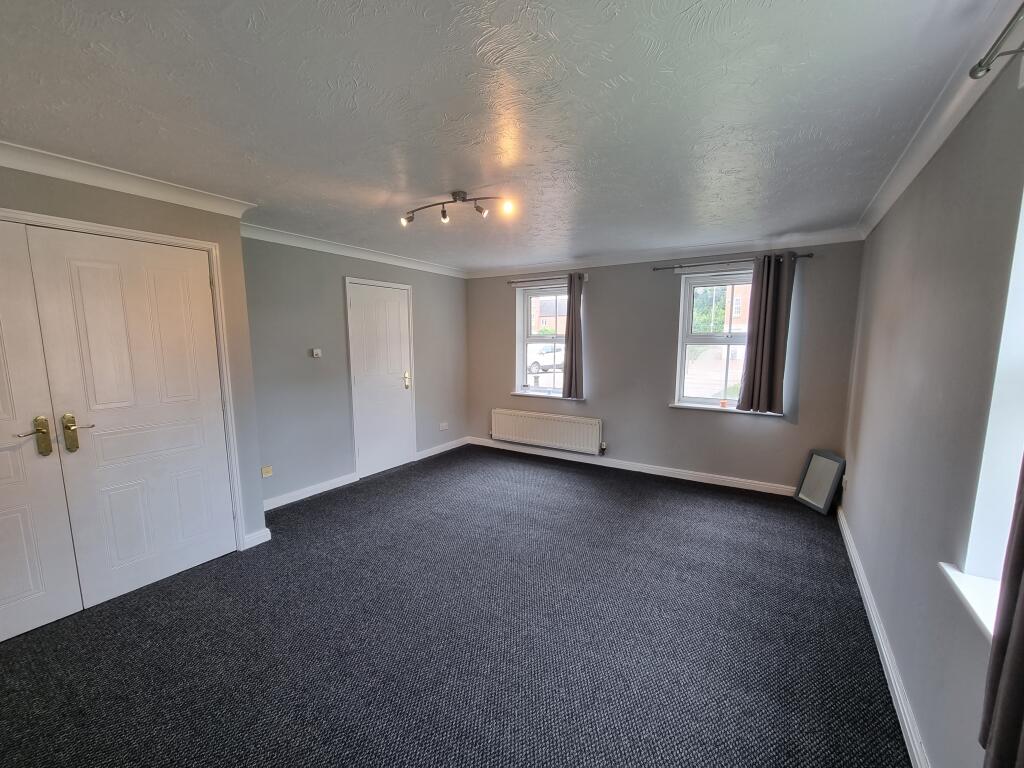 Additional image 2 of Flat 2,30 Old Dickens Heath Rd, Shirley, Solihull