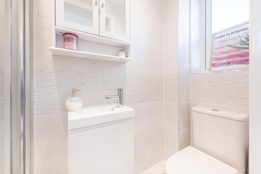 Additional image 28 of Apt 3, Denston Court, Sutton Coldfield, Four Oaks