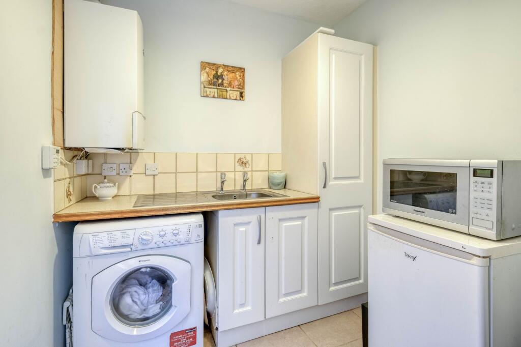 Additional image 10 of Purshall Close, Redditch, B97