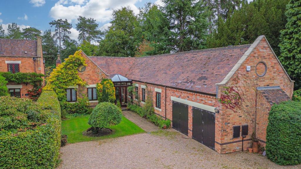 Property image for Parkfields, Arden Drive, Dorridge, B93