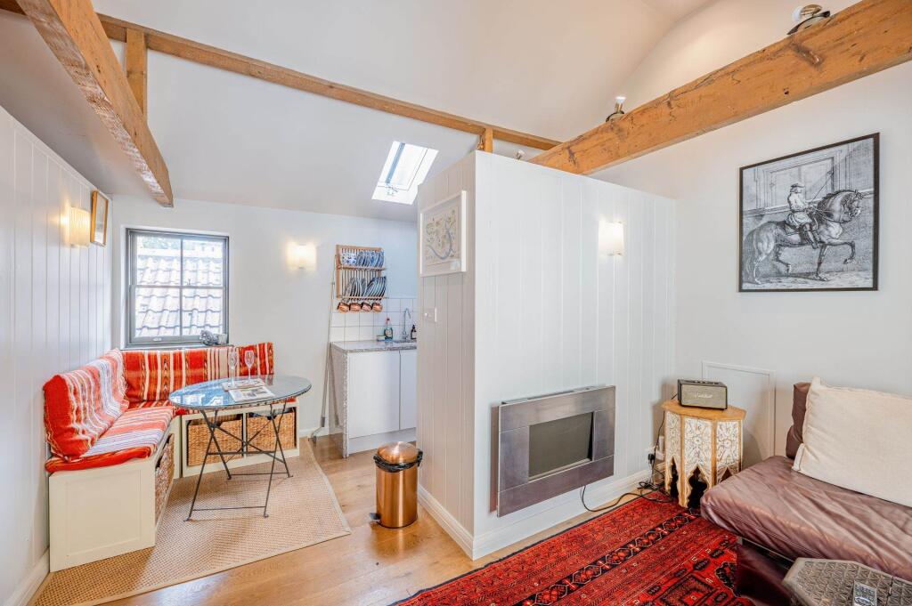 Additional image 13 of Princes Street