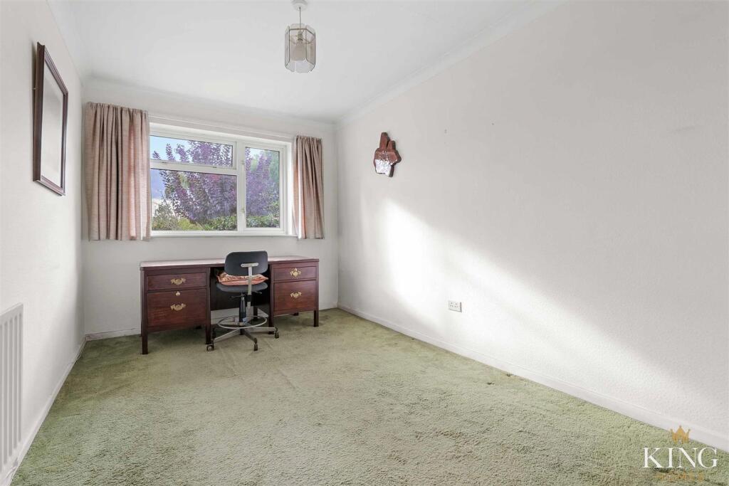 Additional image 10 of Brook End Drive, Henley-In-Arden