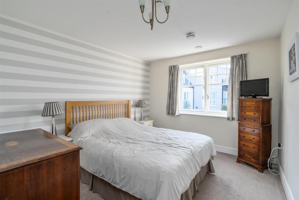 Additional image 6 of High Street, Knowle, Solihull