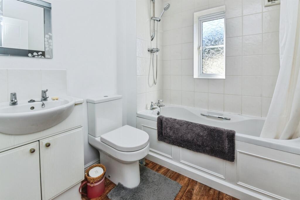 Additional image 15 of Henley Way, Frome