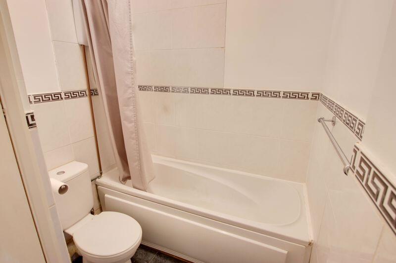 Additional image 4 of 34-36 West End, Westbury