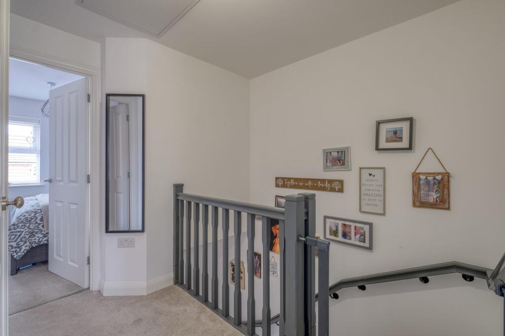 Additional image 18 of Edgefield Close, Redditch, B98