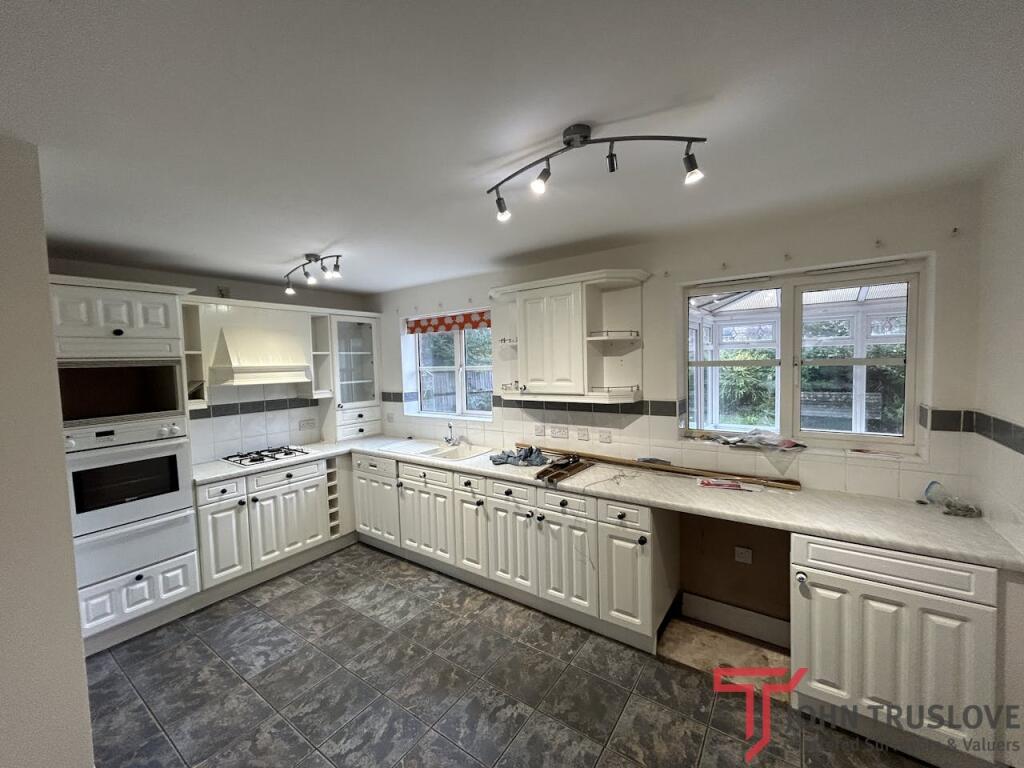 Additional image 8 of 120 Carthorse Lane, Redditch, B97 6SZ