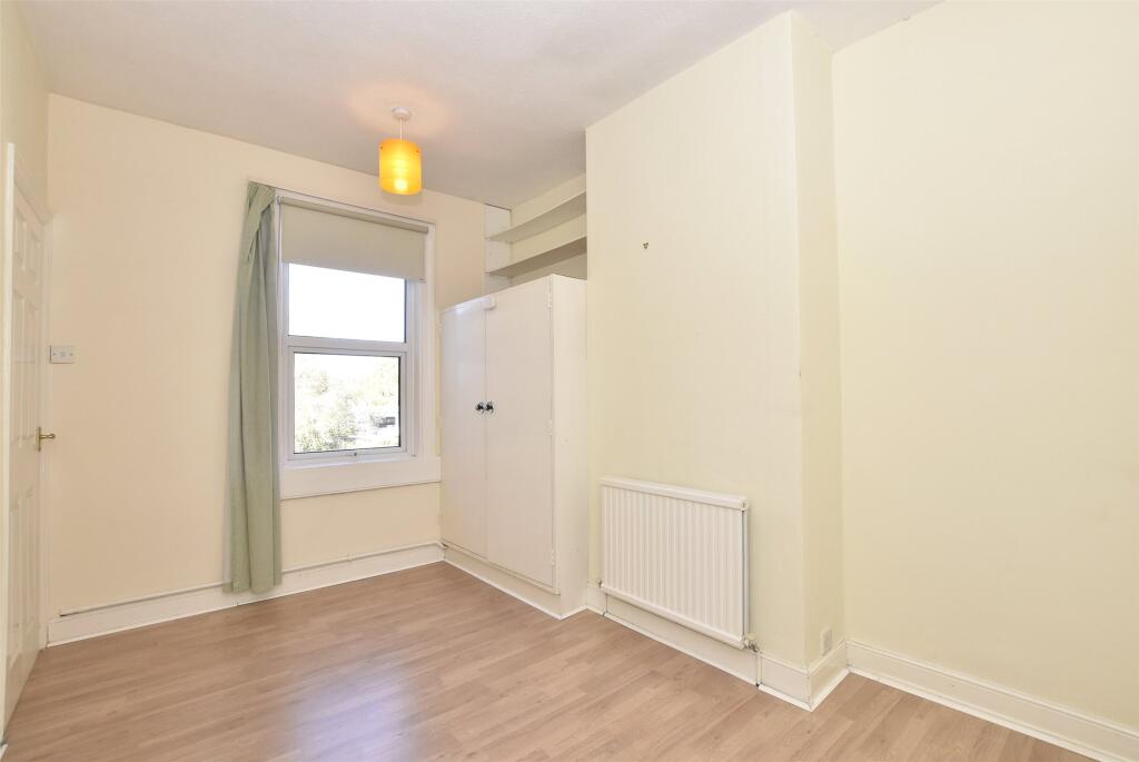 Additional image 13 of Hawthorn Grove, BATH, BA2