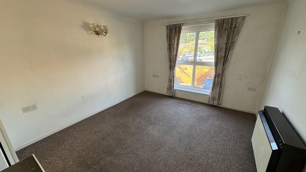 Additional image 10 of Regal Court, Warminster