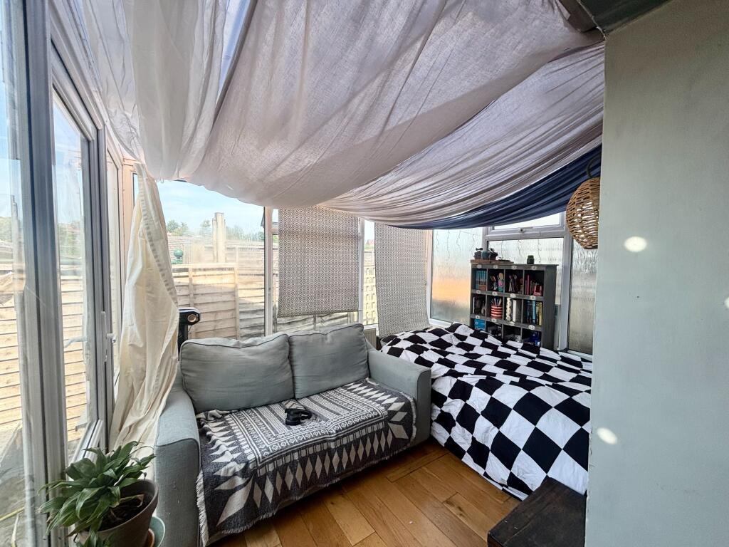 Additional image 9 of Marsh Street, Warminster, BA12