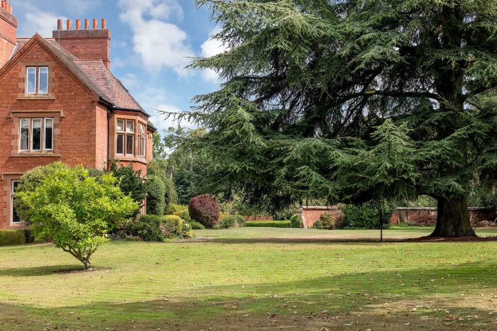 Additional image 24 of Earlswood, Solihull