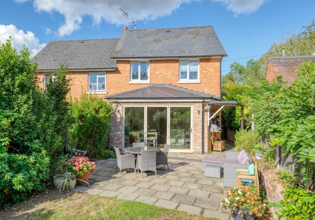 Additional image 24 of Weavers Hill, Hunt End, B97