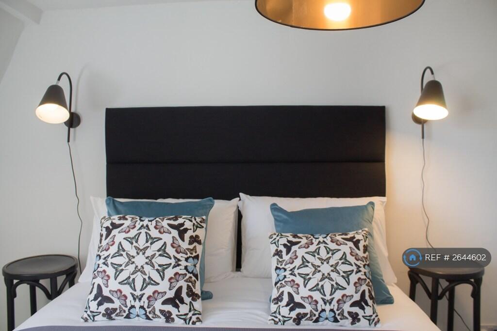 Additional image 8 of Milsom Street, Bath, BA1