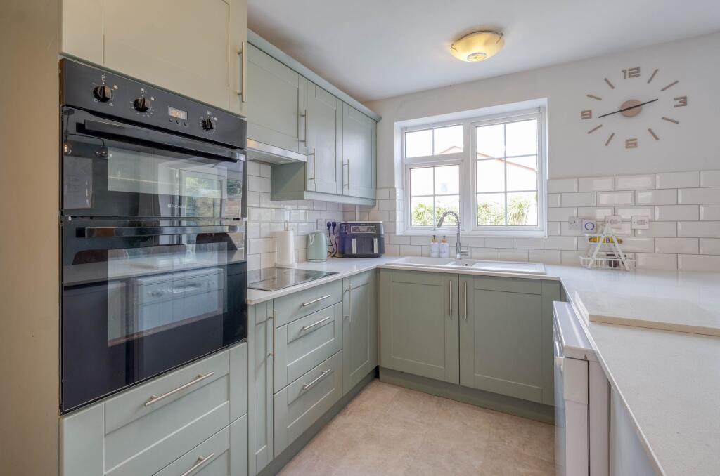 Additional image 6 of Lineholt Close, Redditch, B98