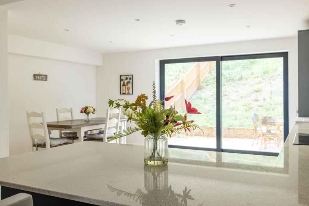 Additional image 4 of Old Vicarage Gardens, Bruton, BA10