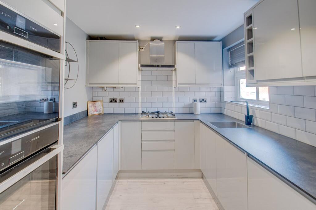 Additional image 21 of Vowchurch Close, Redditch, Worcestershire, B97