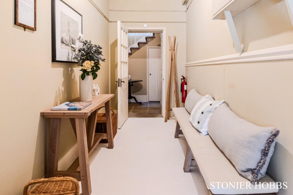 Additional image 16 of The Garden apartment, 17 Royal Crescent, Bath, Somerset, BA1