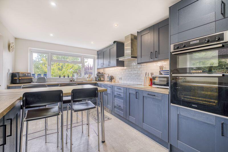 Additional image 11 of Fabulous family home in Bruton