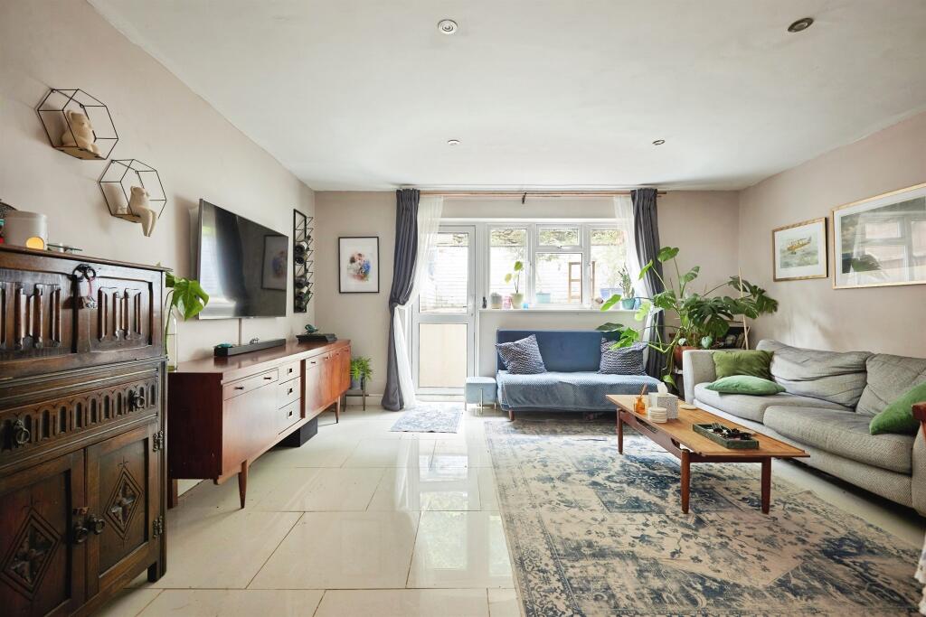 Additional image 4 of Westfield, Bruton