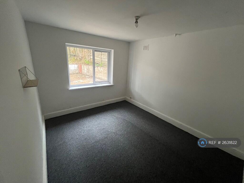 Additional image 17 of The Mayfields, Redditch, B98