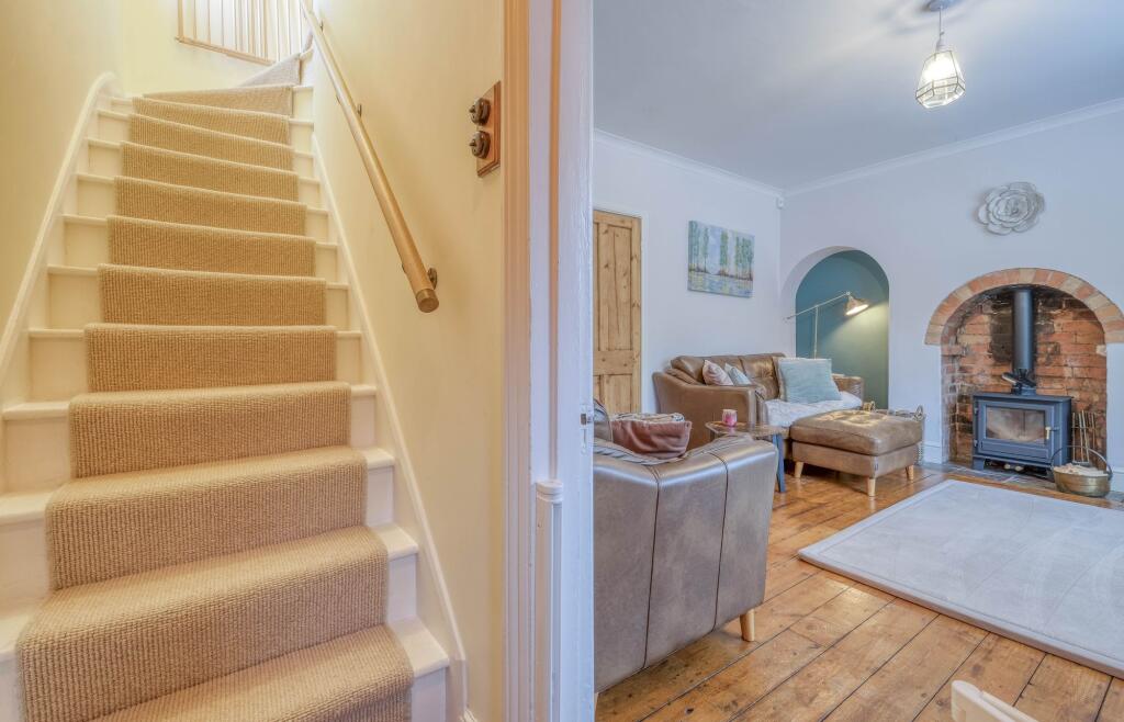 Additional image 13 of Weavers Hill, Hunt End, B97