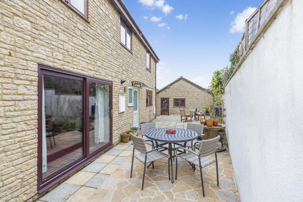 Additional image 30 of Quaperlake Street, Bruton, BA10