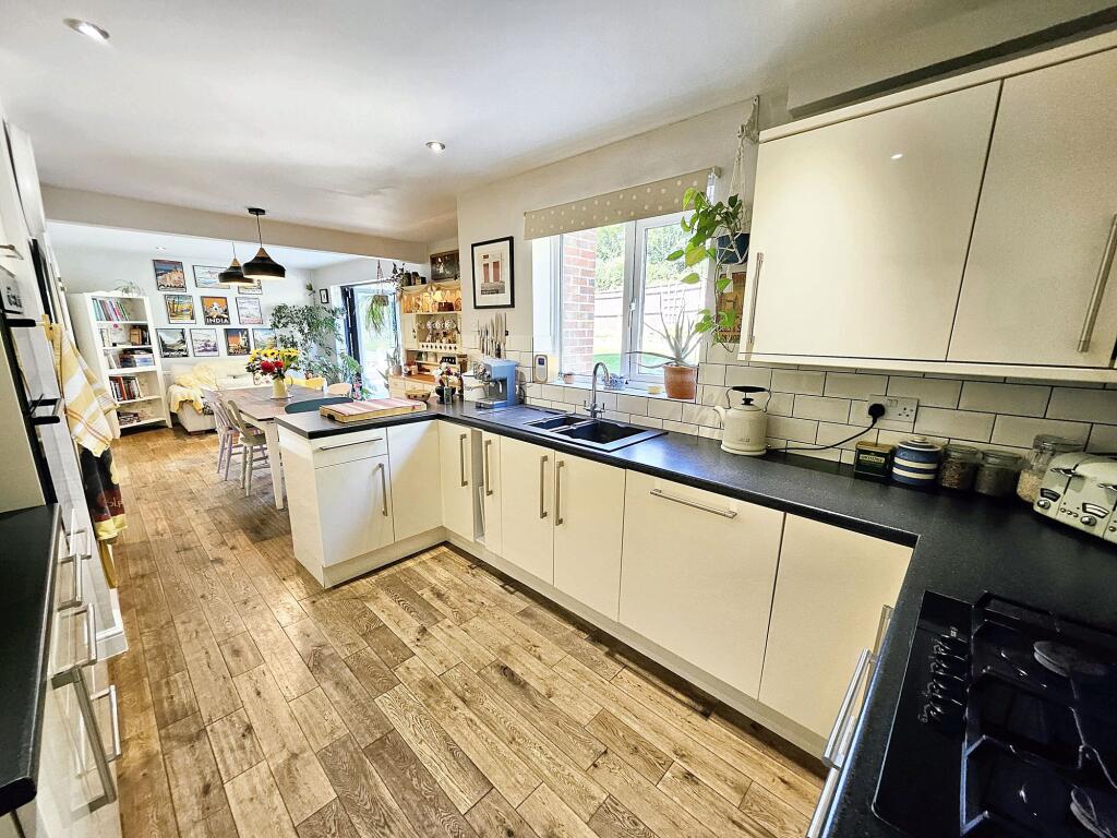 Additional image 7 of 19 Newhurst Park, Hilperton