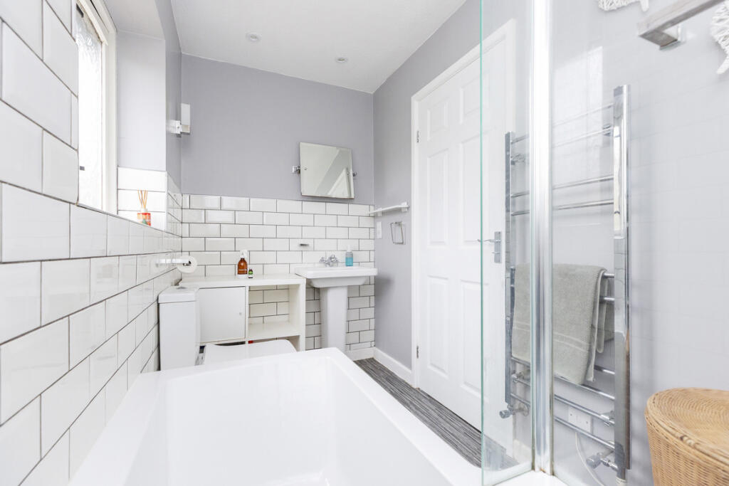 Additional image 24 of Quaperlake Street, Bruton, BA10