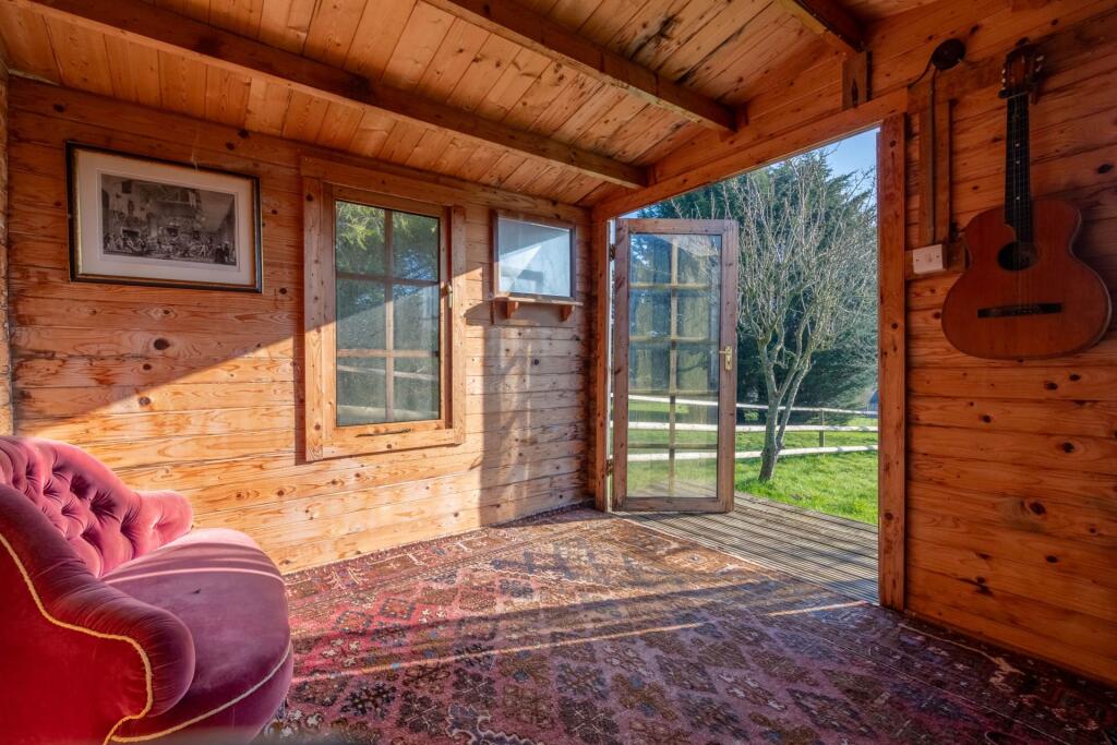 Additional image 16 of Willow Tree Cottage, Shoscombe