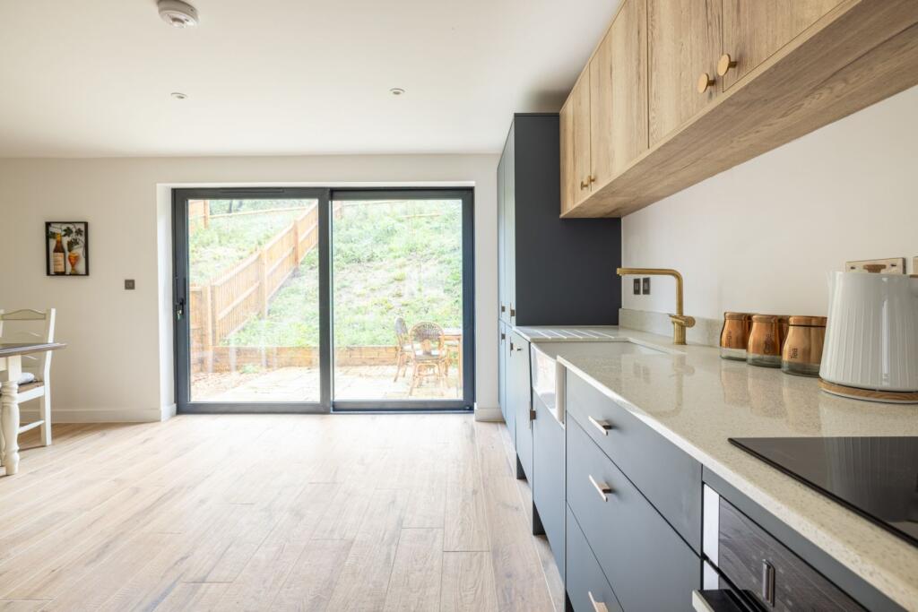 Additional image 17 of Old Vicarage Gardens, Bruton, BA10