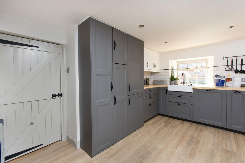 Additional image 6 of The Midlands, Holt, Wiltshire, BA14 6RG