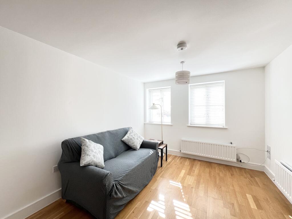 Additional image 2 of New Marchants Passage, Bath