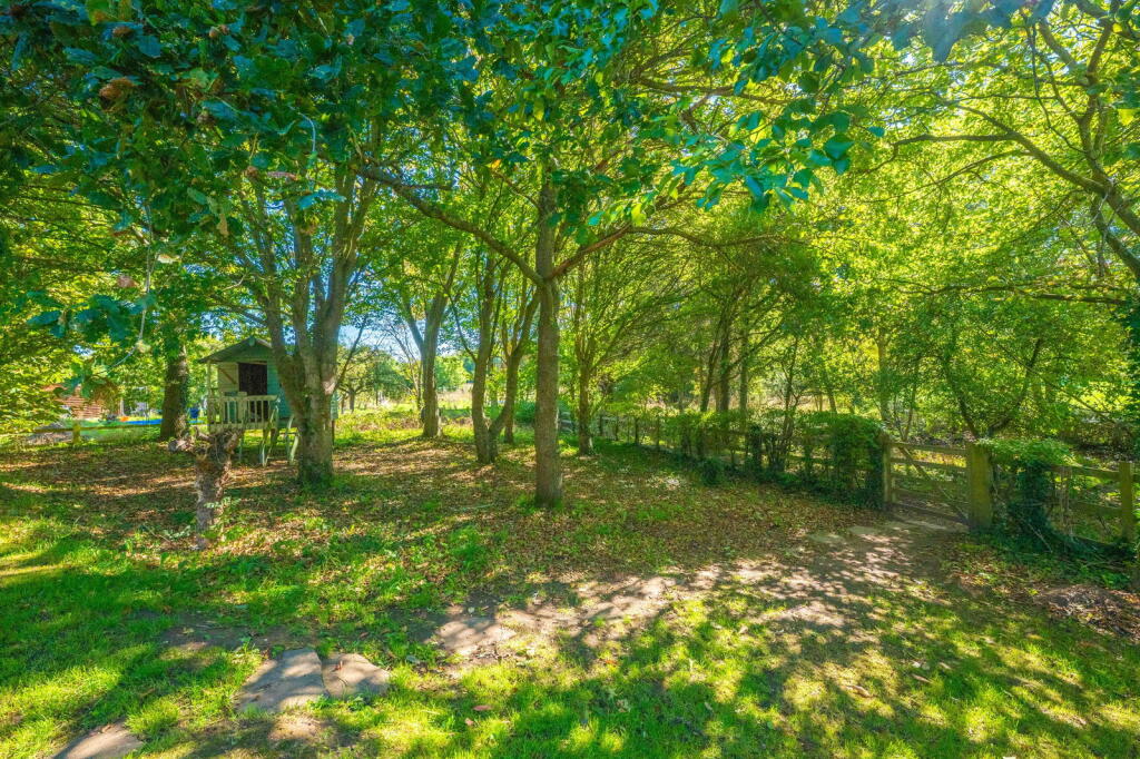 Additional image 33 of The Cart Hovel, Little Alne, Wootton Wawen, Henley-in-Arden, B95 6HW