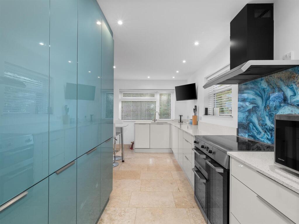 Additional image 12 of Stratford Road, Wootton Wawen