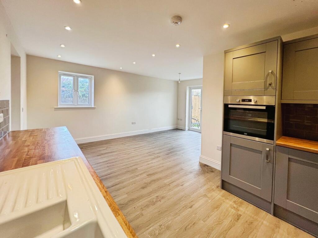 Additional image 7 of Oakfield Road, Street, BA16