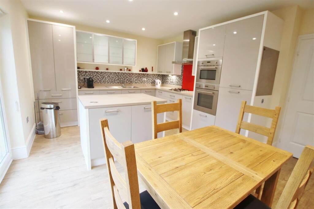Additional image 7 of Great Dunns Close, Beckington, Frome