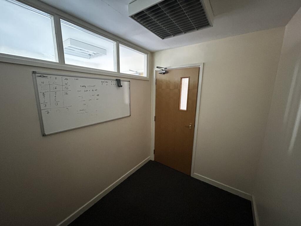 房产图片 16 - Greville Court 商务中心，High Street 1665号，Solihull，B93 0LL